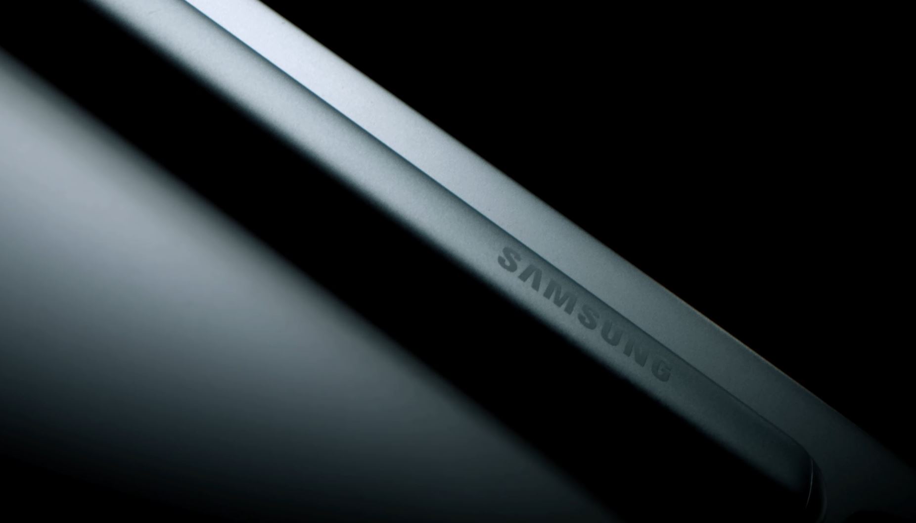 Galaxy Note  10 раскрыть все настолько запутанно, что Samsung показывает планшет и умные часы рано