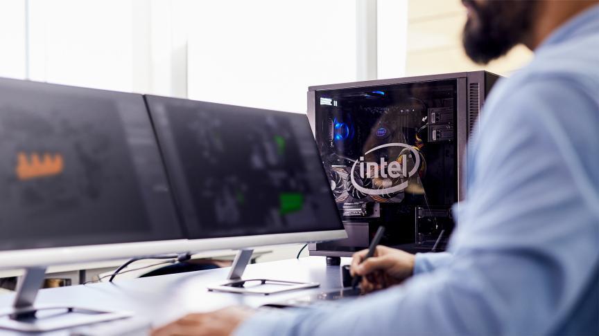 Intel Adaptix на озере Комет 10-го поколения