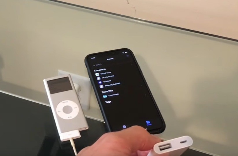 Попробуйте подключить iPod к iPhone с iOS 13, чтобы использовать его как диск ... и он работает!