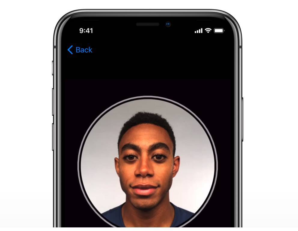 Apple Убьет лицо ID в iPhone 2021 в пользу сенсорного датчика отпечатков пальцев на экране