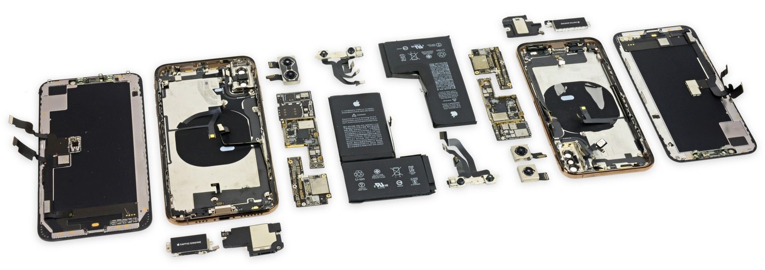 Apple говорит, что блокировка батареи iPhone "для защиты клиентов"
