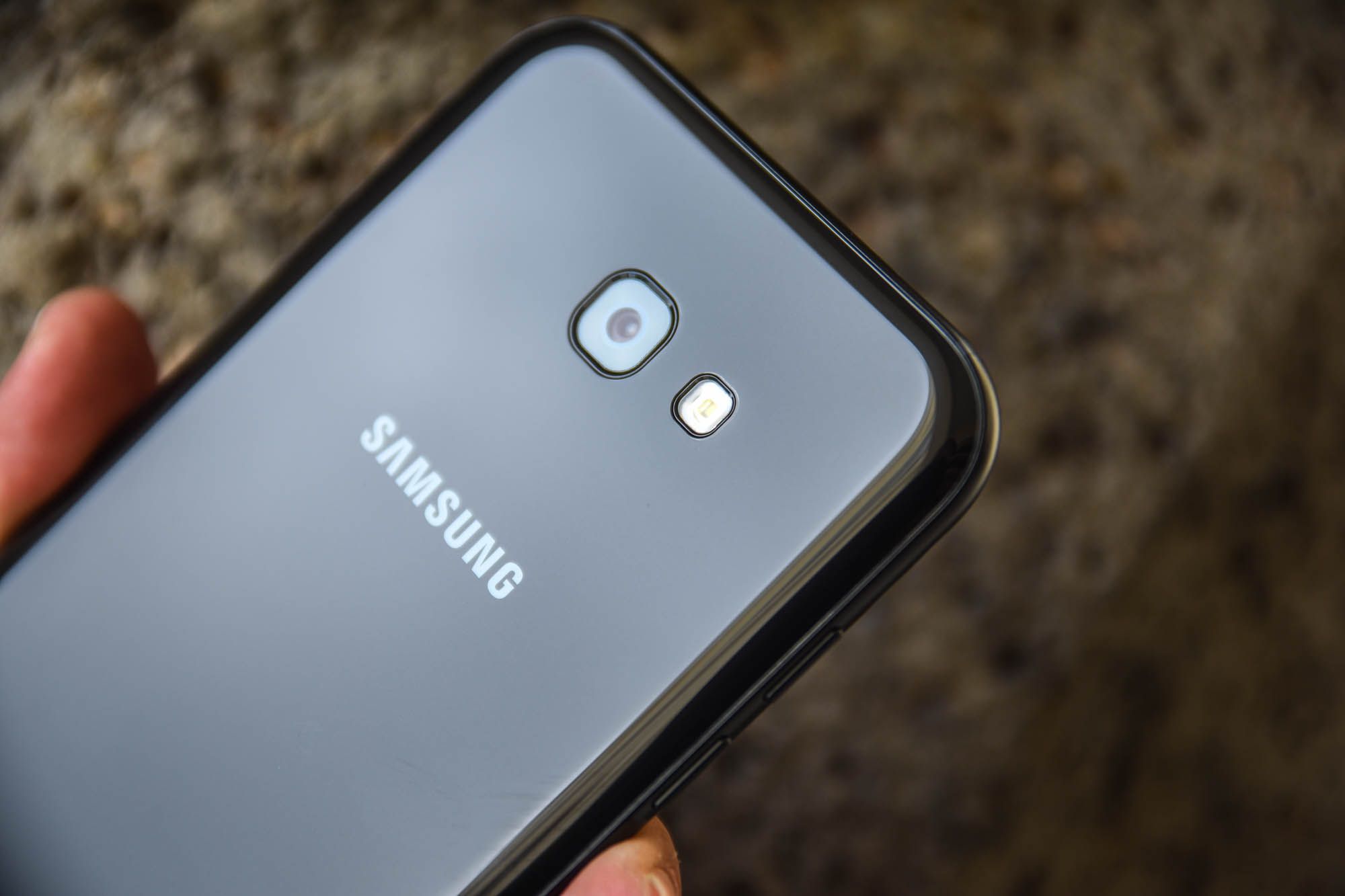 Новый мобильный телефон Samsung с Android Go будет работать под управлением Oreo