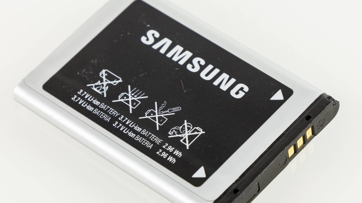 Фильтрация мобильного телефона Samsung с огромной батареей емкостью 6000 мАч