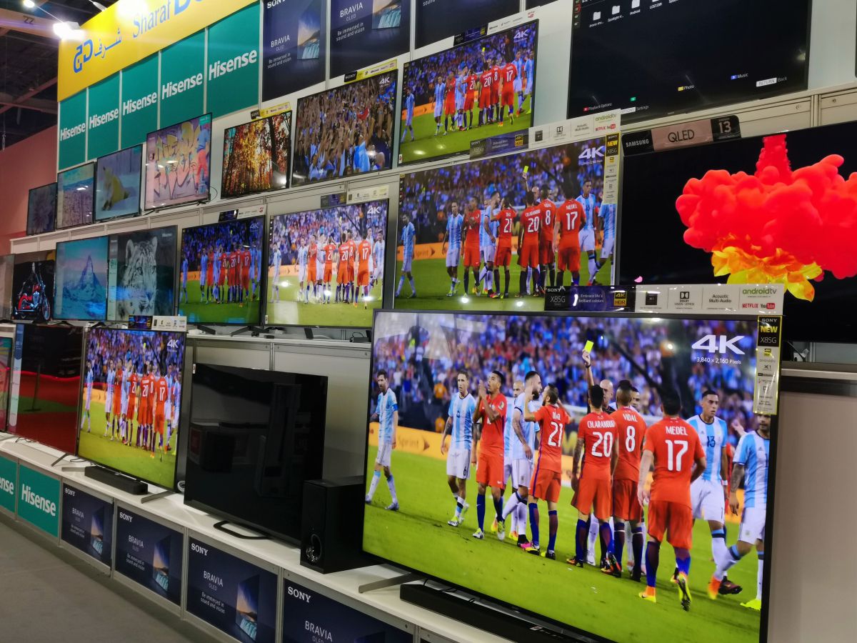 Продажи подержанного телевидения огромны и растут быстрее, чем из первых рук в ОАЭ
