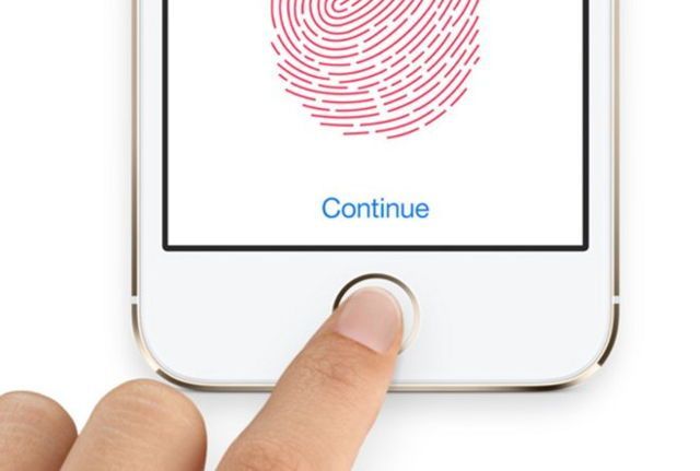 Apple Исполнительный Подсказки, что Touch ID будет здесь, чтобы остаться