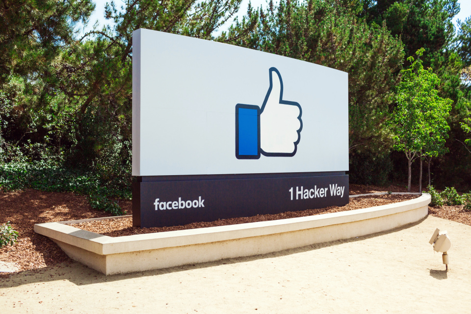 Facebook Может скрывать, как рассчитывать на сообщения