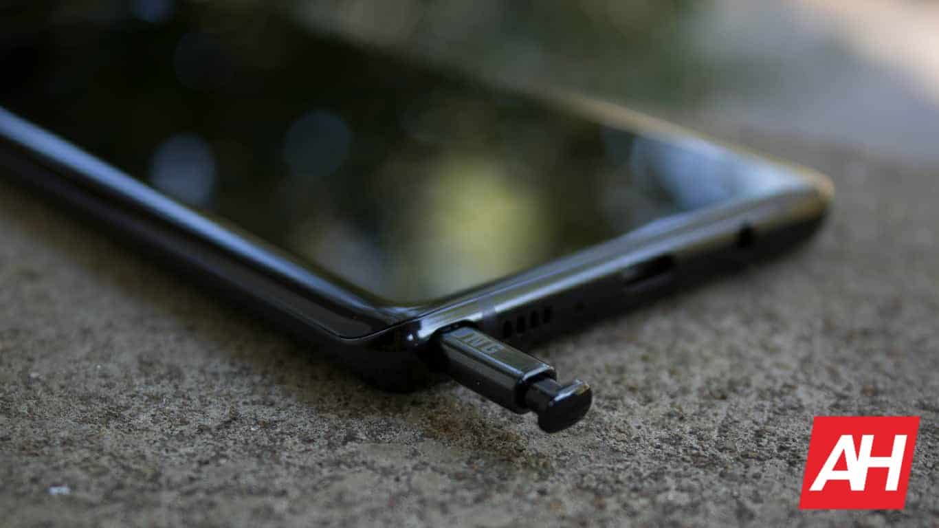 Galaxy Note  20-я серия поступит в продажу в конце августа