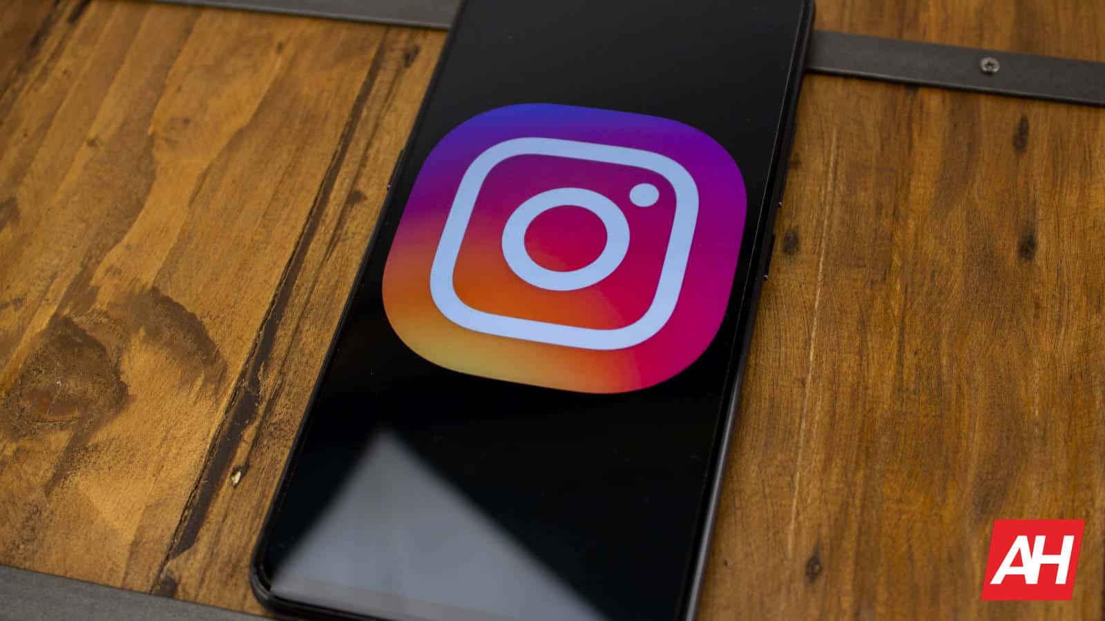 Instagram Планируется подражать функции вертикальной ленты историй TikTok