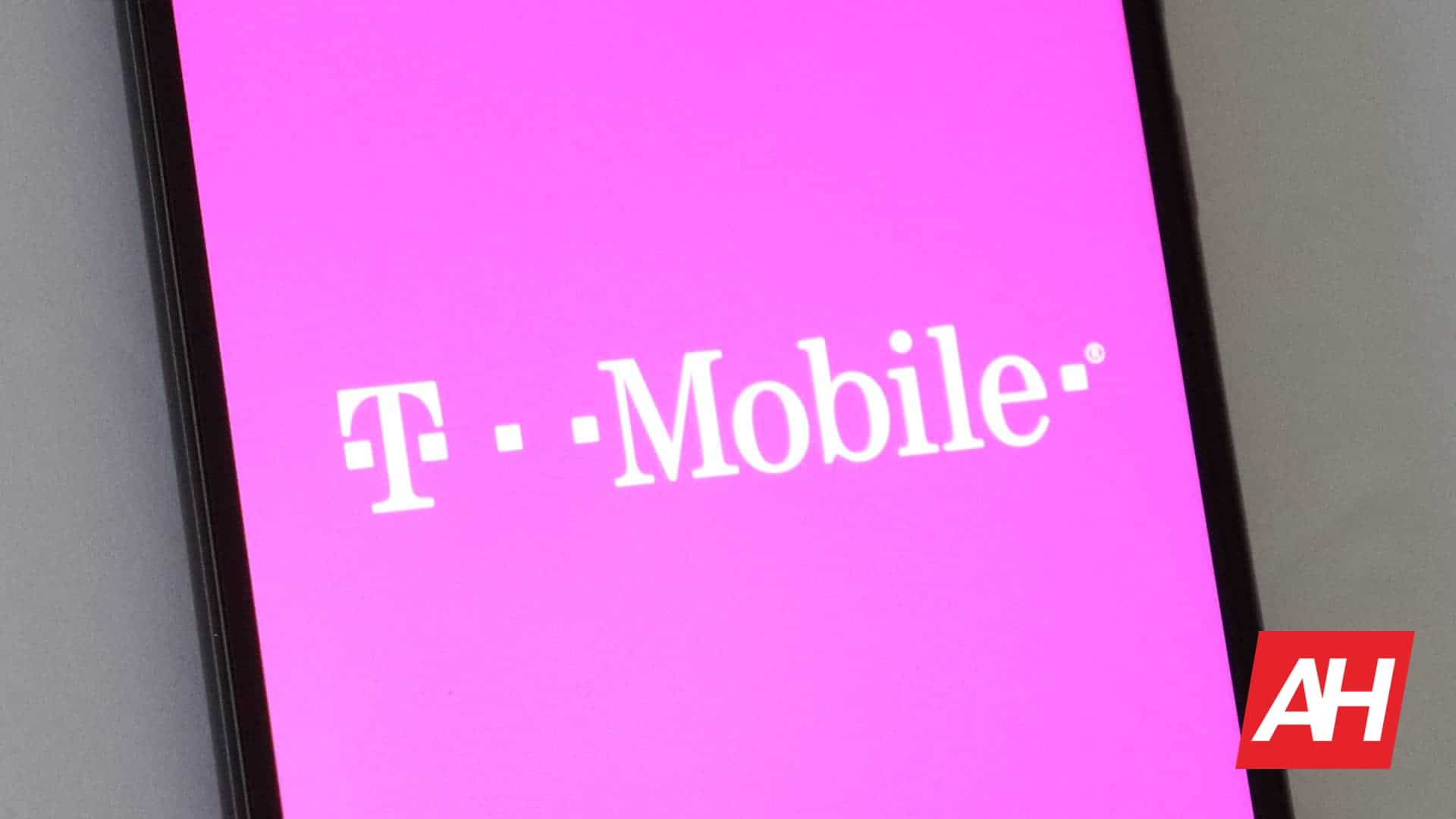 T-Mobile заявляет, что его Scam-Shield защищает на 30% лучше, чем конкуренты