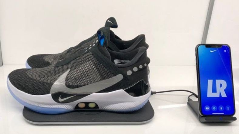 Умная обувь Nike за 350 долларов вышла из строя при обновлении