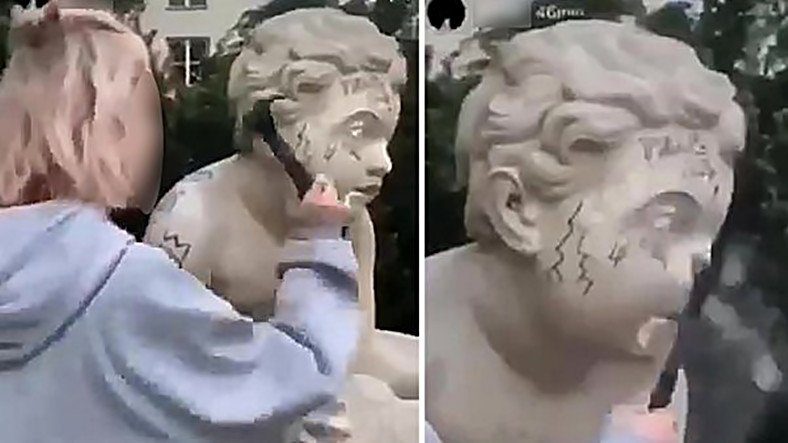 Он разбил 200-летнюю статую молотком, чтобы получить больше лайков