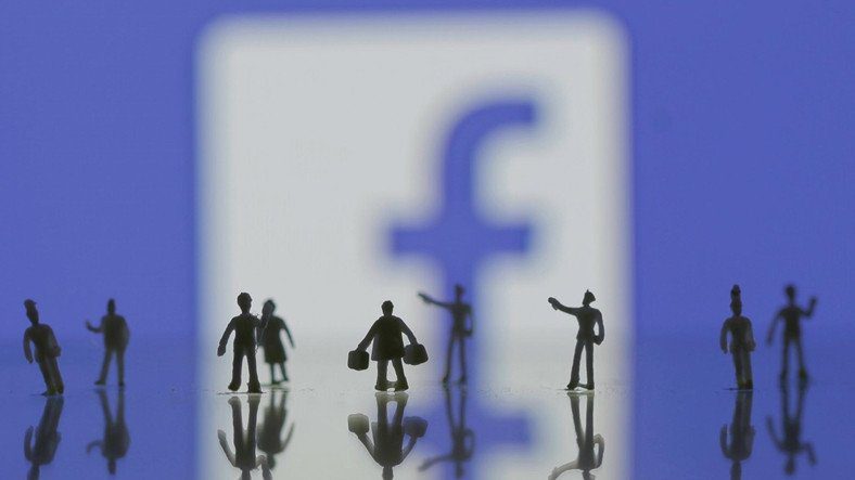 Из-за нарушения безопасности данных Facebook на рассмотрении