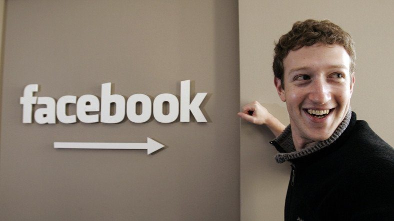 Марк Цукерберг FacebookПочему нельзя заблокировать