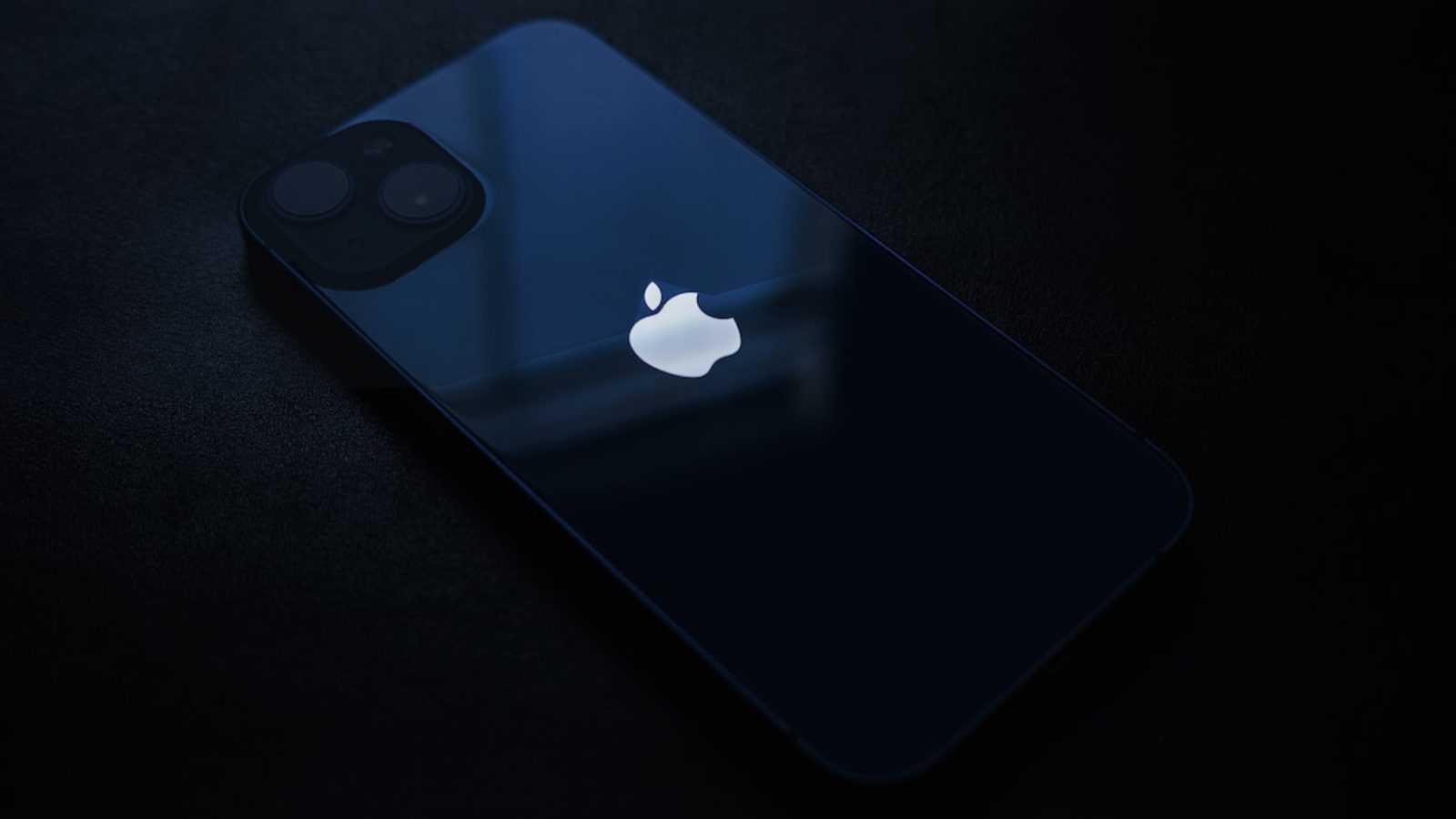 Apple Серия iPhone 15 Pro будет оснащена твердотельными сенсорными кнопками