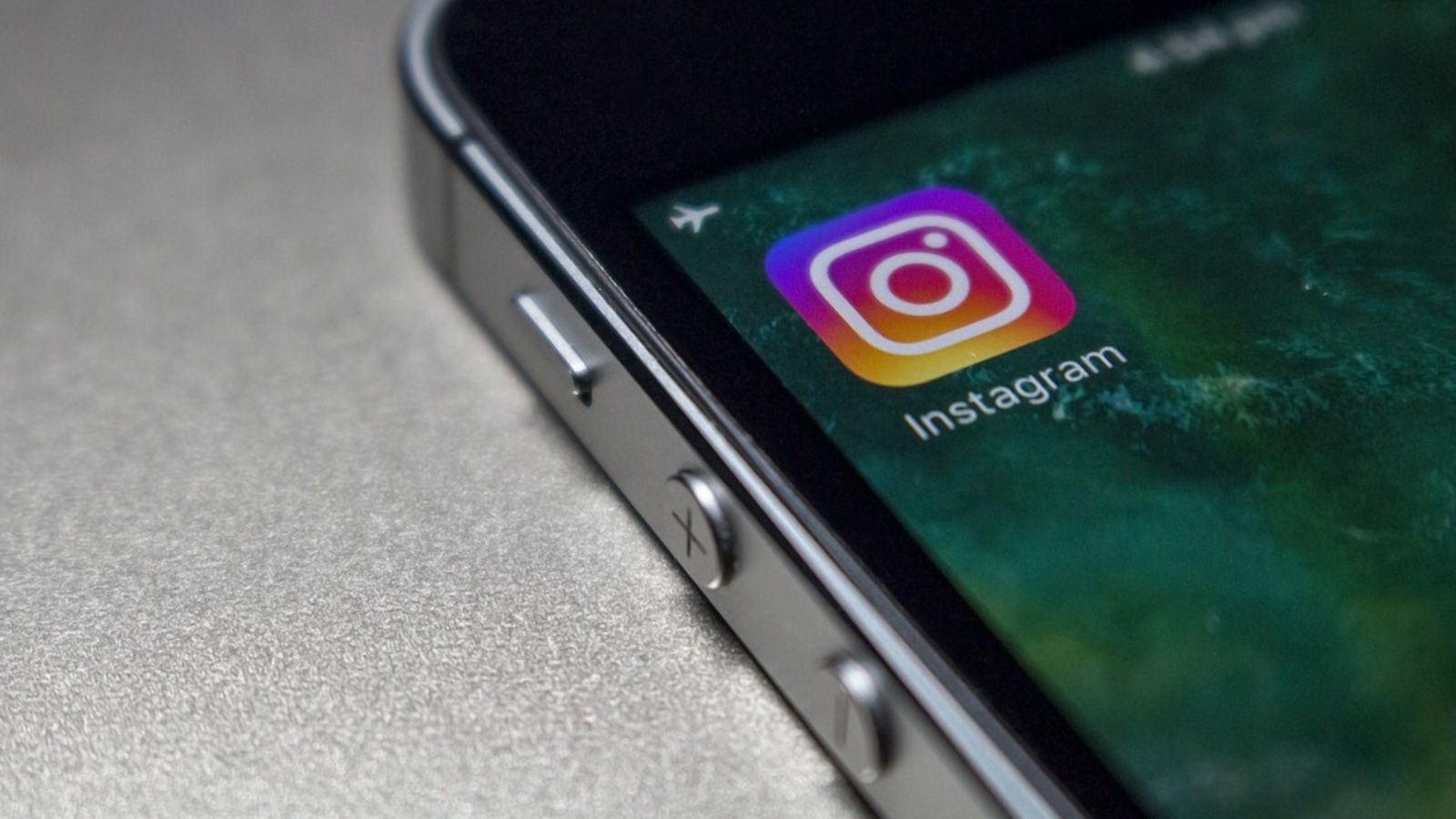 'Instagram «Добавить кнопку к сообщениям» — это будущая функция платформы