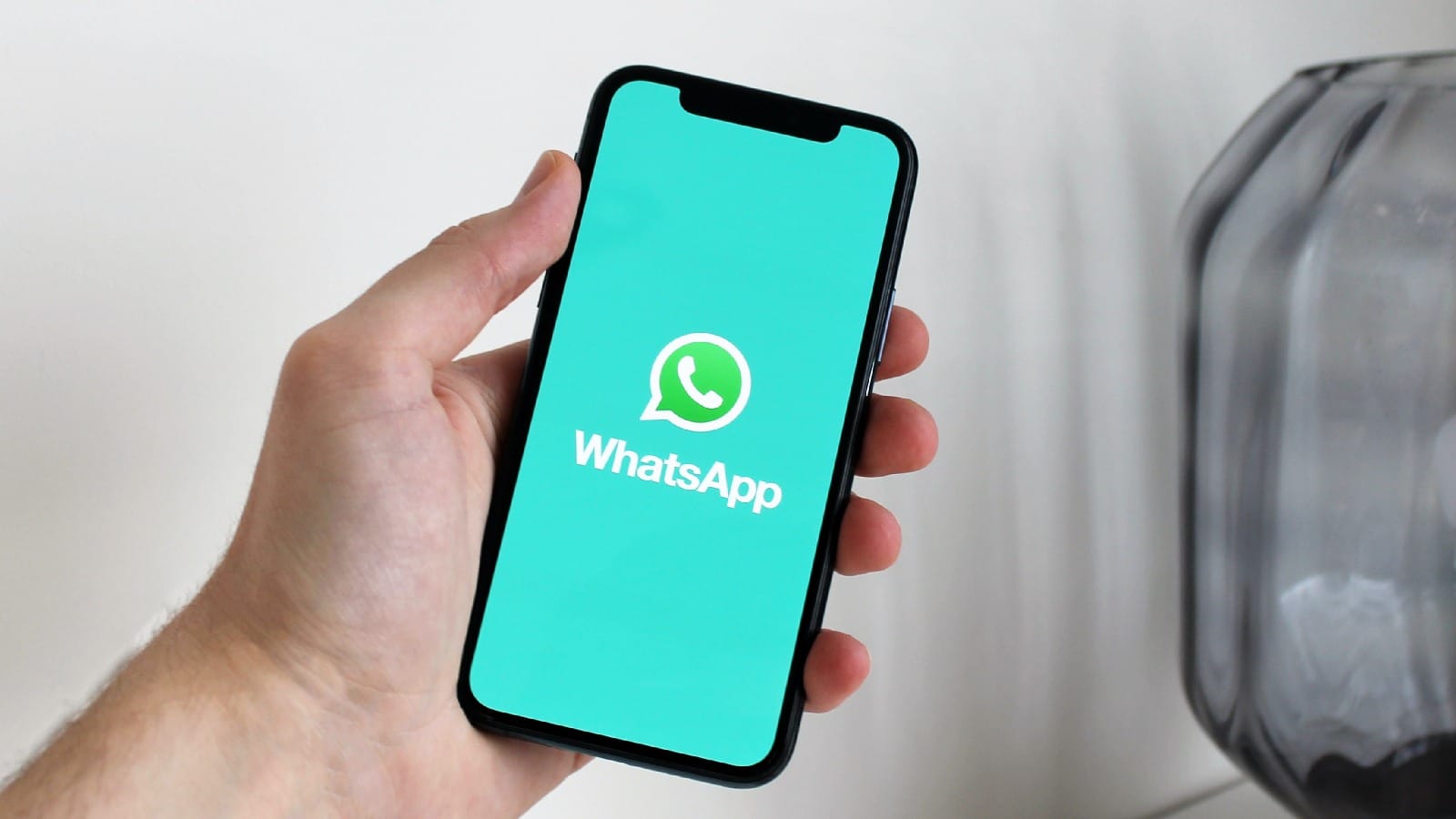WhatsApp внедрит блокировку снимков экрана для однократного просмотра изображений с двумя другими функциями конфиденциальности ...
