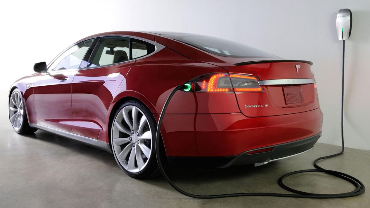 Завод Tesla приедет в Индию «в следующем году точно»