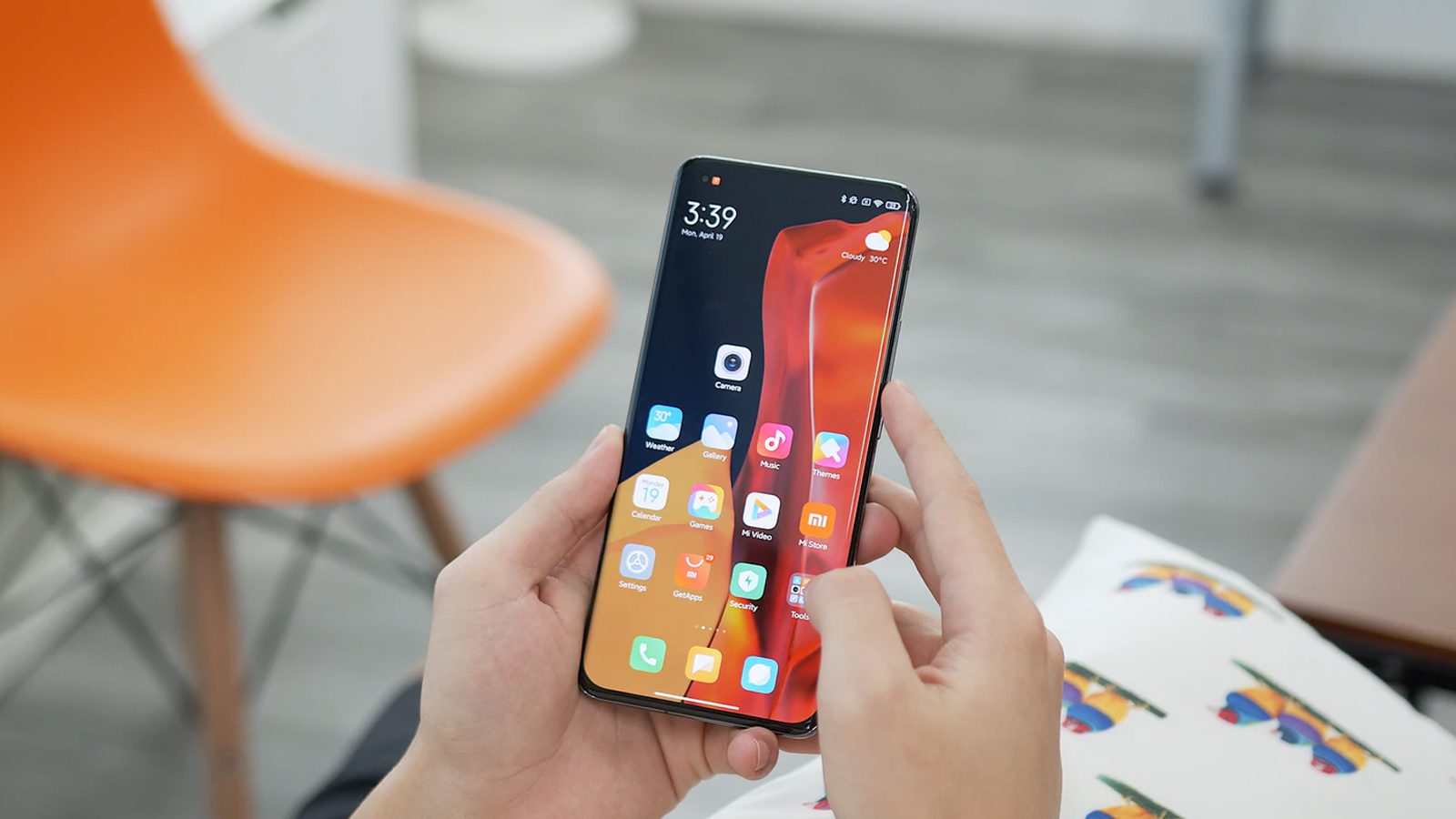 Пользователи Xiaomi по всему миру сталкиваются с проблемой чувствительности дисплея к касанию