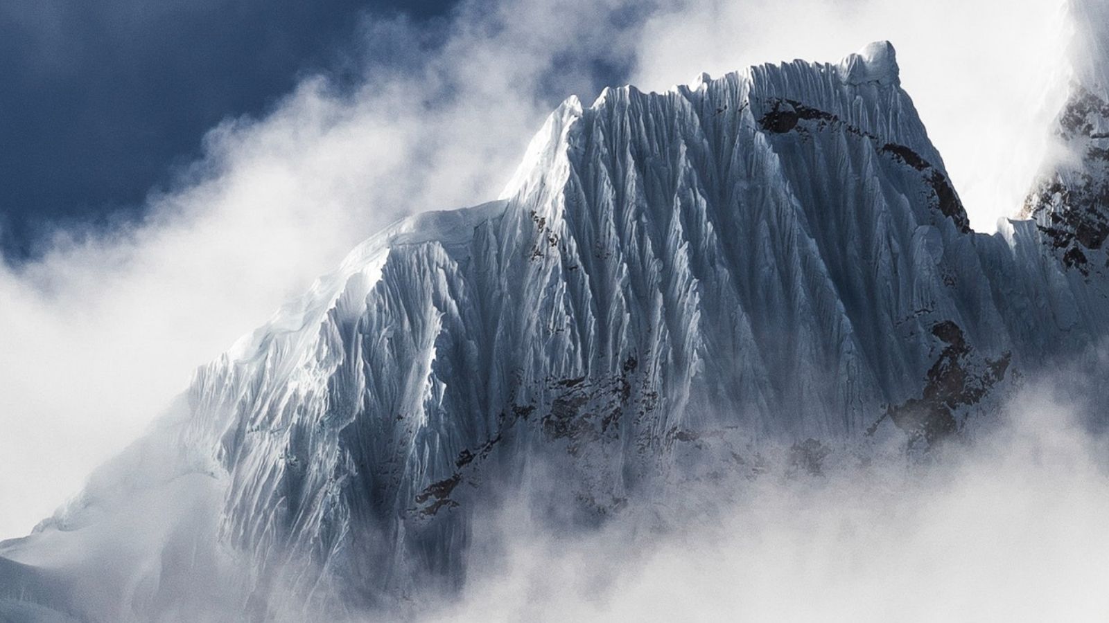 Ученые обнаружили вирусы возрастом 15 000 лет из тибетского ледника