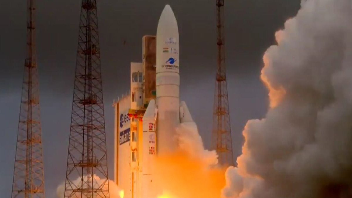 Arianespace запустила свой первый индийский спутник GSAT-30 в 2020 году