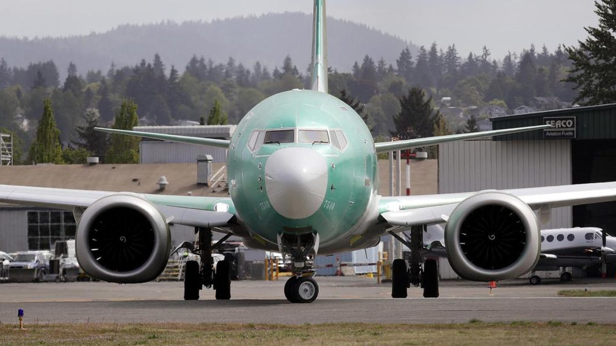 Boeing хотела отложить 3 года, чтобы исправить ошибку в системе оповещения о безопасности 737 Max