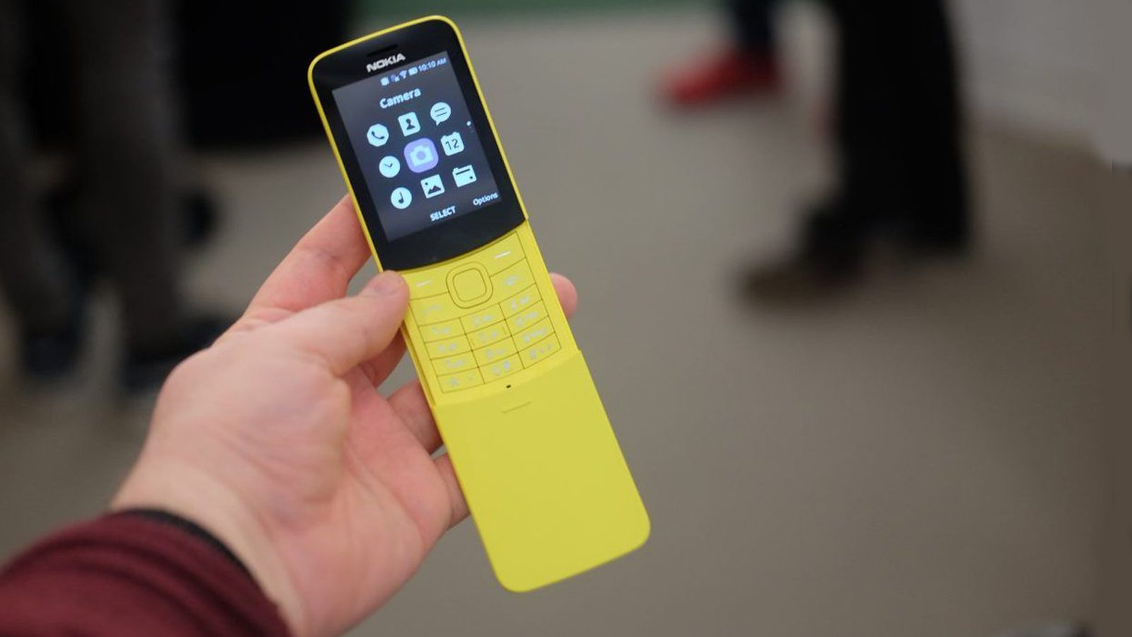 Nokia 8110 4G получает поддержку WhatsApp по той же цене.  4,999 Цена