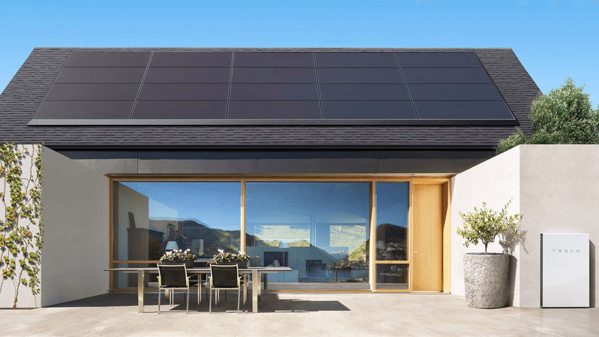 Tesla запускает услуги по аренде солнечных батарей всего за 50 долларов в месяц