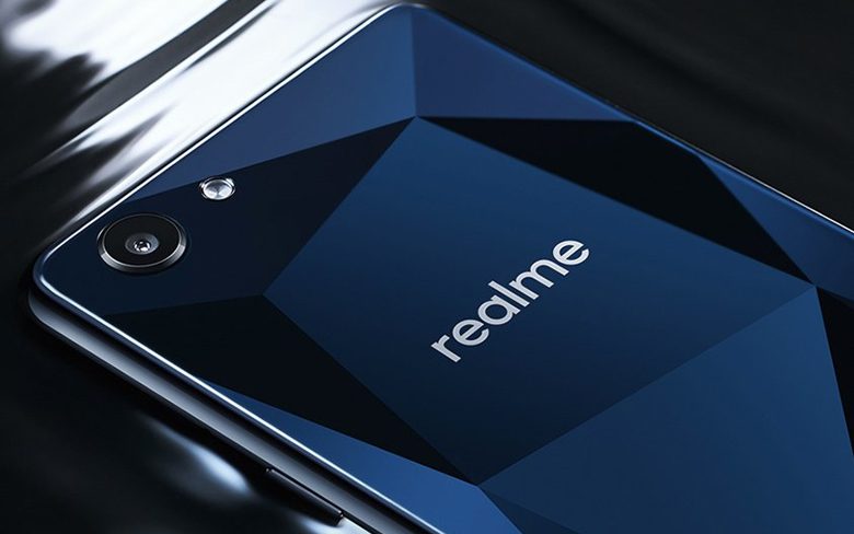 Oppo бросает вызов Xiaomi и запускает Realme 1 в Индии с объемом памяти 128 ГБ