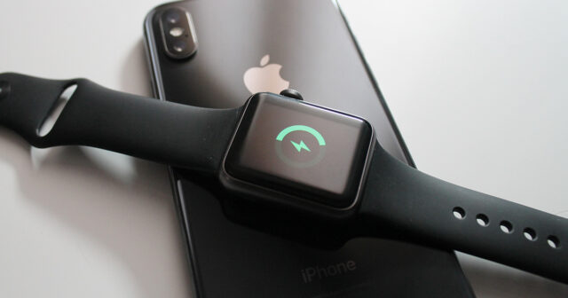 Apple, часы iPhone обратимой беспроводной зарядки