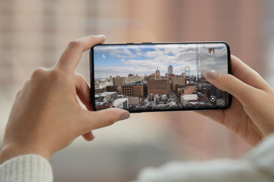 Update to OnePlus Camera app hints at some useful new features for OnePlus 7 Pro
