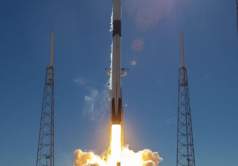 SpaceX объявляет о программе Falcon 9 'rideshare' для небольших спутниковых операторов