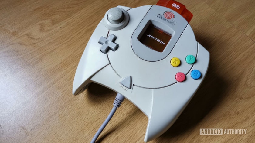 Контроллер Sega Dreamcast.