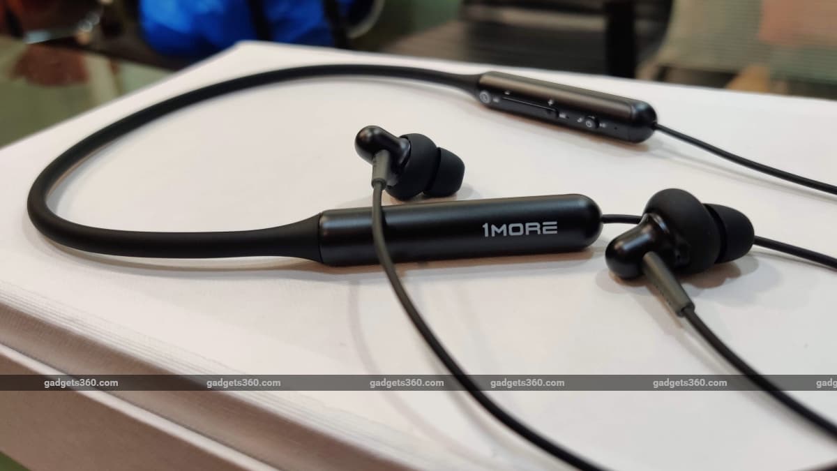 1More Stylish Dual Dynamic Driver Bluetooth Earphones Review