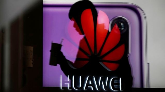 В этом году Huawei не выпустит смартфон с поддержкой HarmanyOS