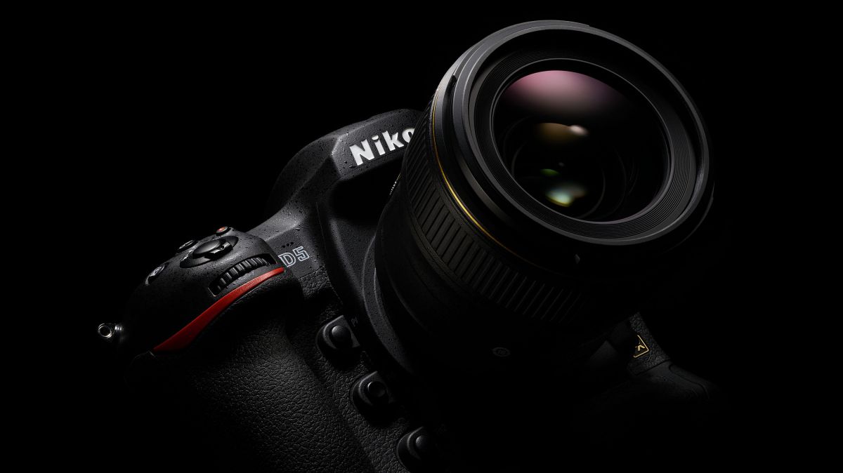 Свежий Nikon D6 поверхность слухов