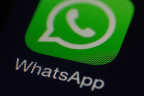240 забавных статусов WhatsApp, чтобы заставить ваших друзей смеяться