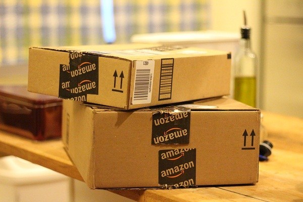 AmazonНовый личный шоппер-сервис отправит вам куратор одежды