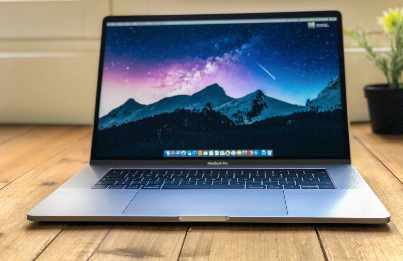 how to update my apple macbook pro