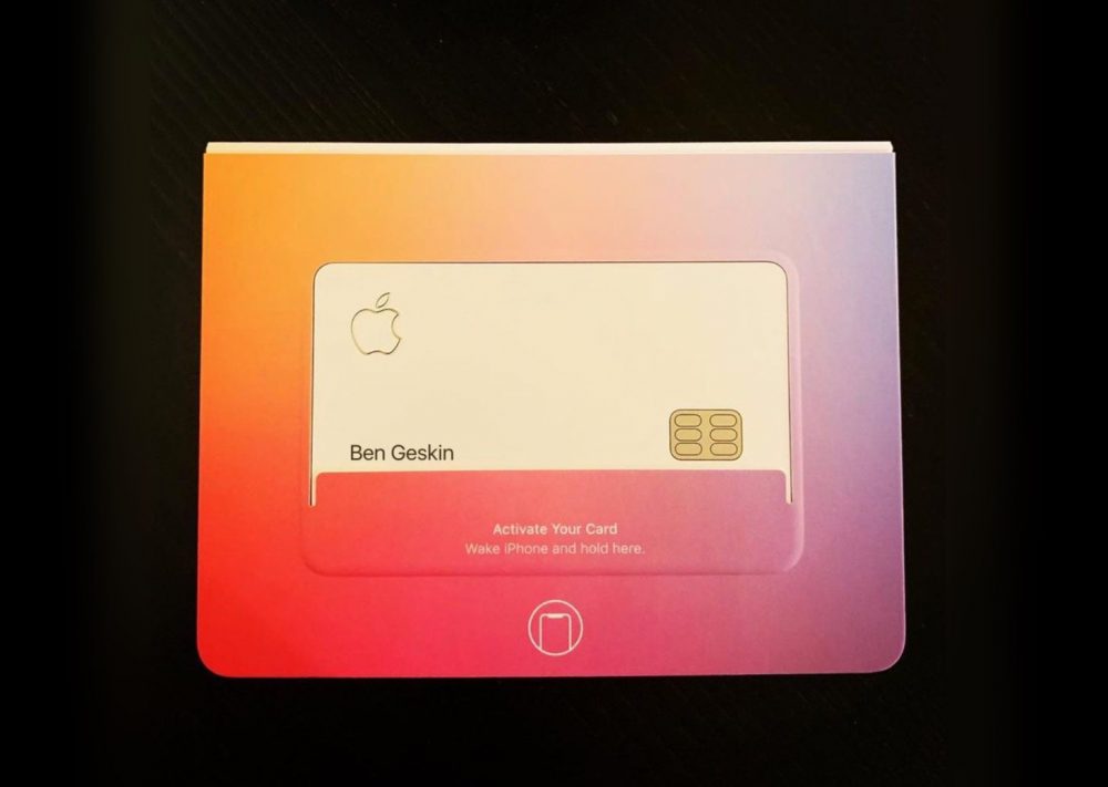 Apple кэш-нью-йорк NFC en forme d'une clé dans l’emballage de l 'Apple Карта