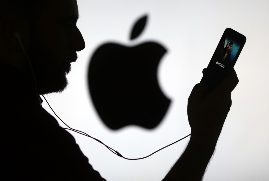 Apple платит 1 миллион долларов тем, кто обнаруживает уязвимости на iPhone