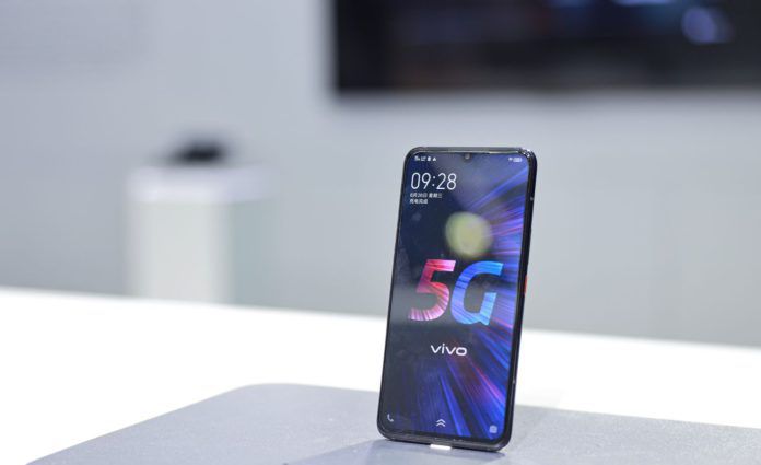 Vivo  iQOO 5G Smartphone - MWC Шанхай 2019