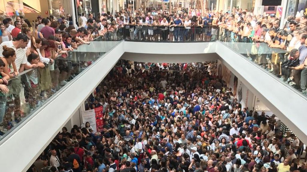 Открытие магазина AliExpress в Мадриде развязывает безумие