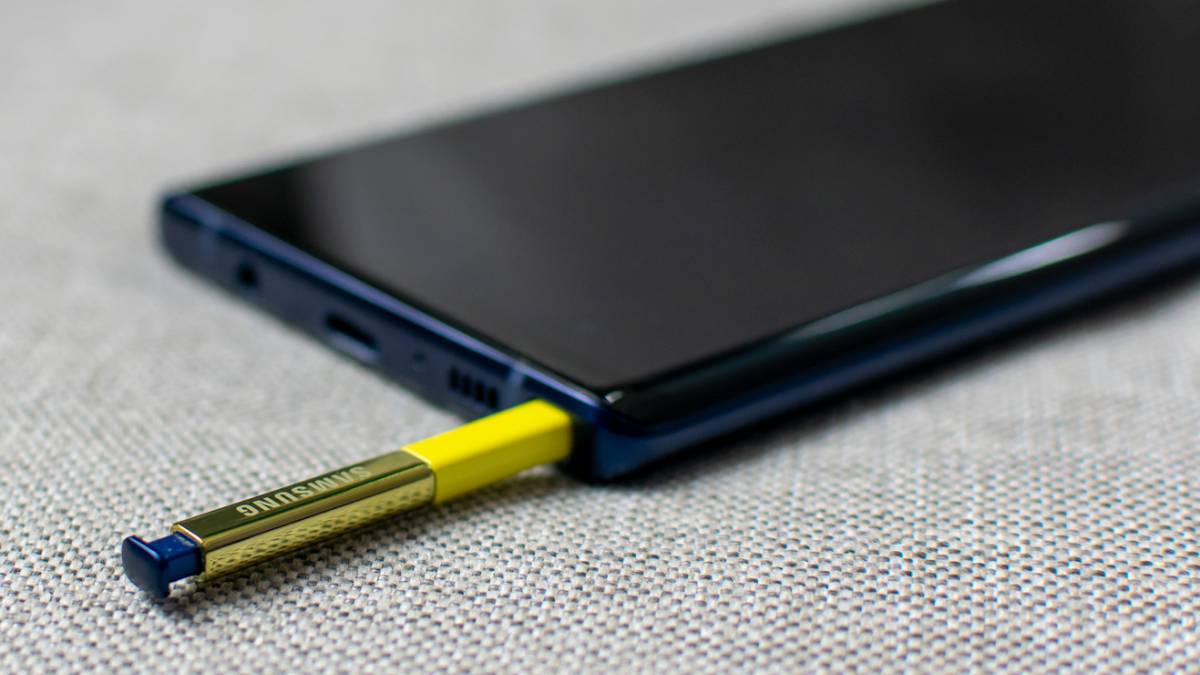 Почему самсунг Galaxy Note  10 снял 3,5 мм аудио разъем