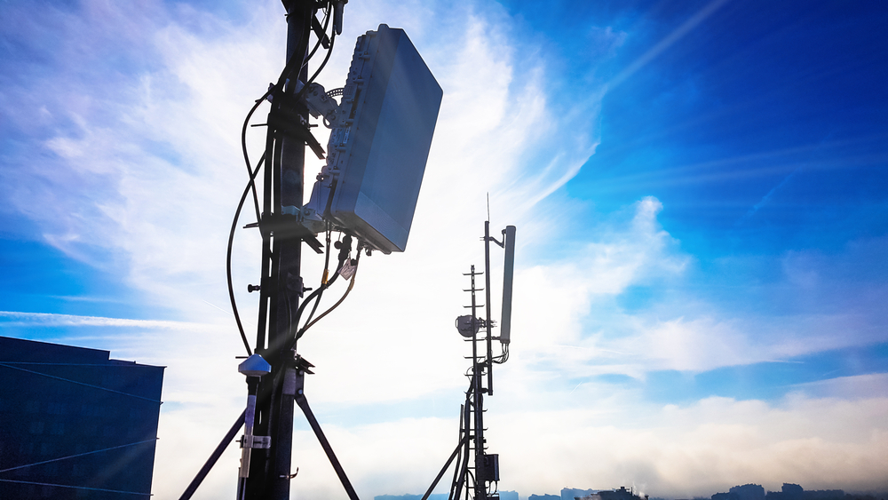 Правительство предупреждает телекоммуникационную отрасль Великобритании о рисках безопасности для цепочки поставок 5G