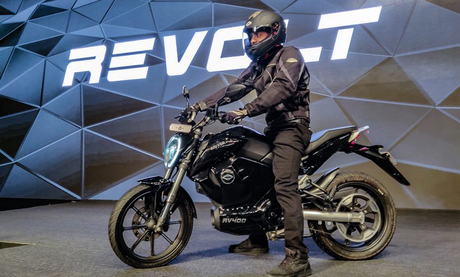 Электрический мотоцикл Revolt RV400 стартует в Индии 28 августа