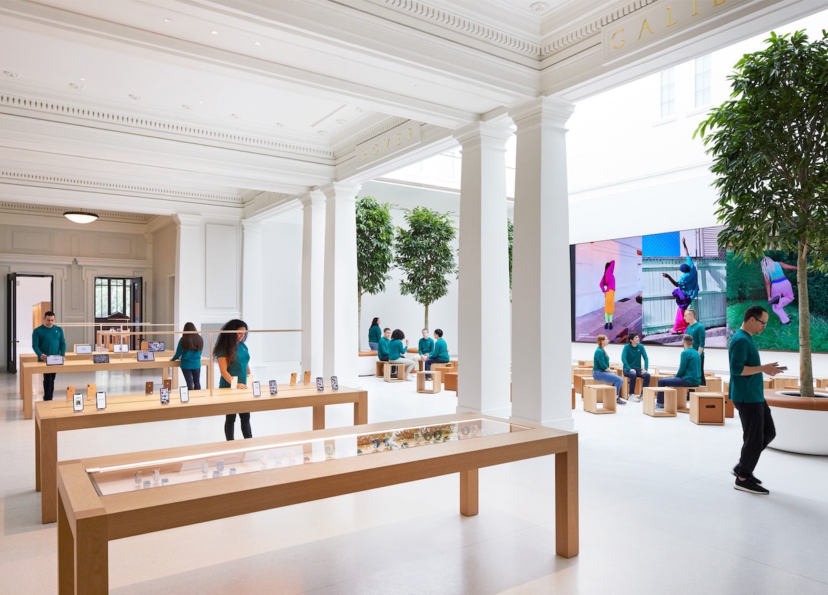 Все продукты, кроме iPhone, показывают лучший третий квартал в истории Apple