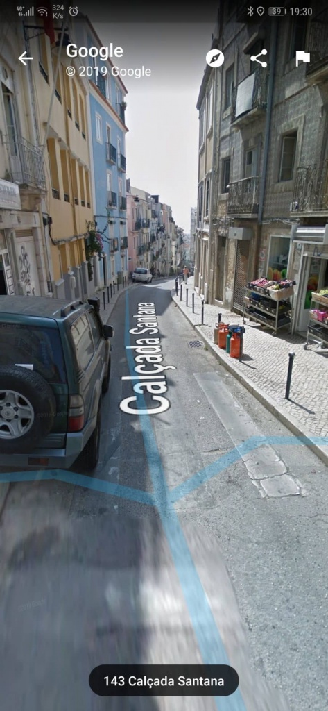 Карты Google Street View с видом на смартфон Android
