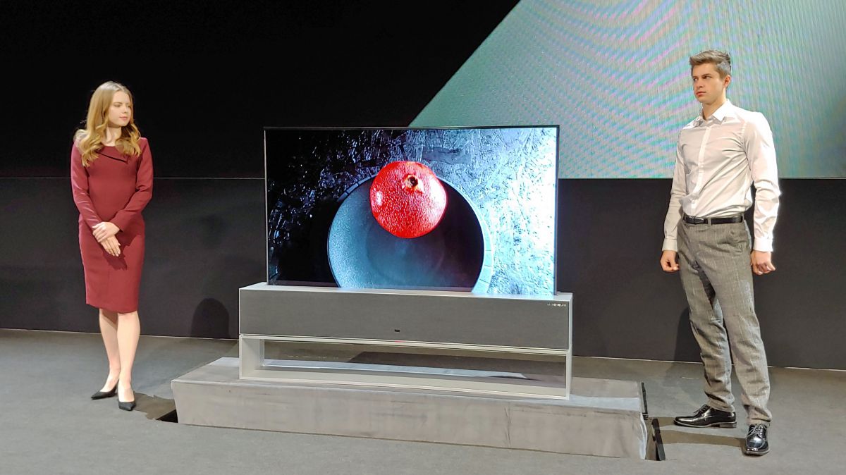 В этом году должен появиться раскладной OLED-телевизор от LG, но не для США или Великобритании.