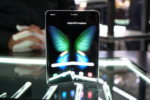 Hands-on with the updated Samsung Galaxy Fold: still not convinced
