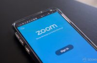 Приложение для смартфонов Zoom на Samsung Galaxy S10e.